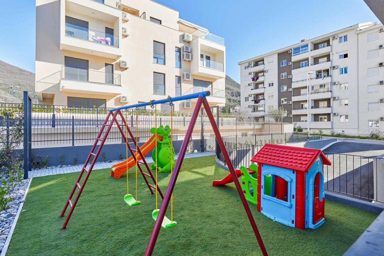Bjelica Rental Apartments - Nela Apartment Tivat Dış mekan fotoğraf